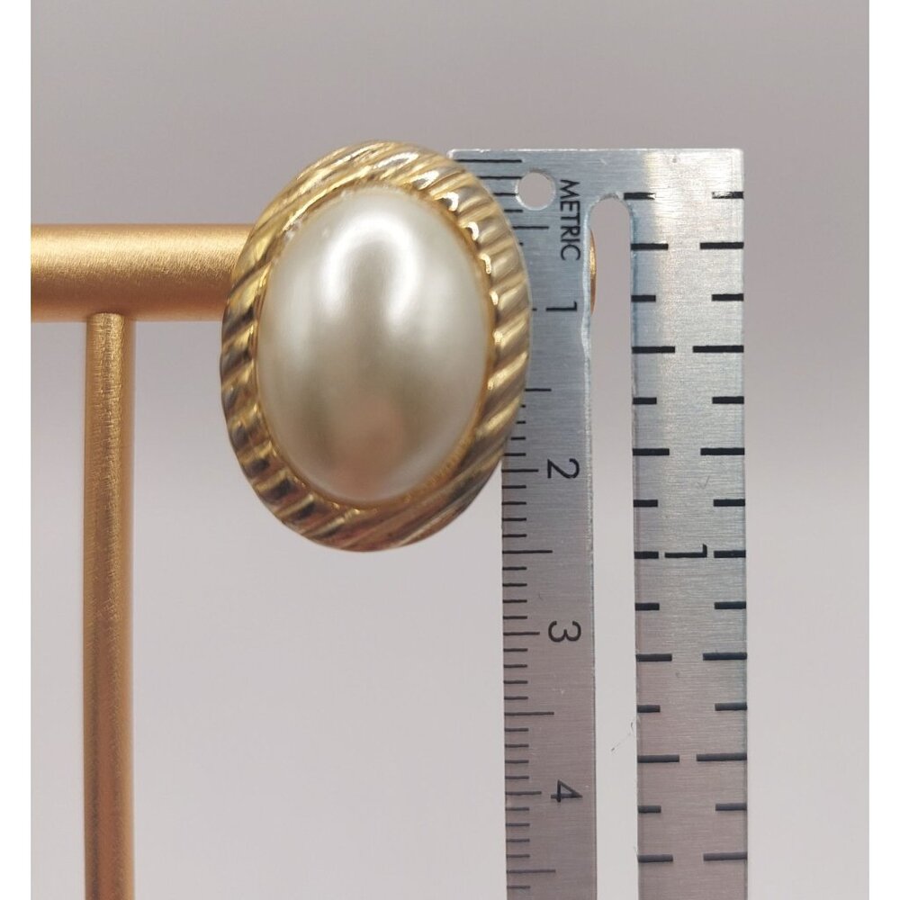 Vintage Faux Pearl & Gold-Tone Post Back Earrings - Picture 4 of 4